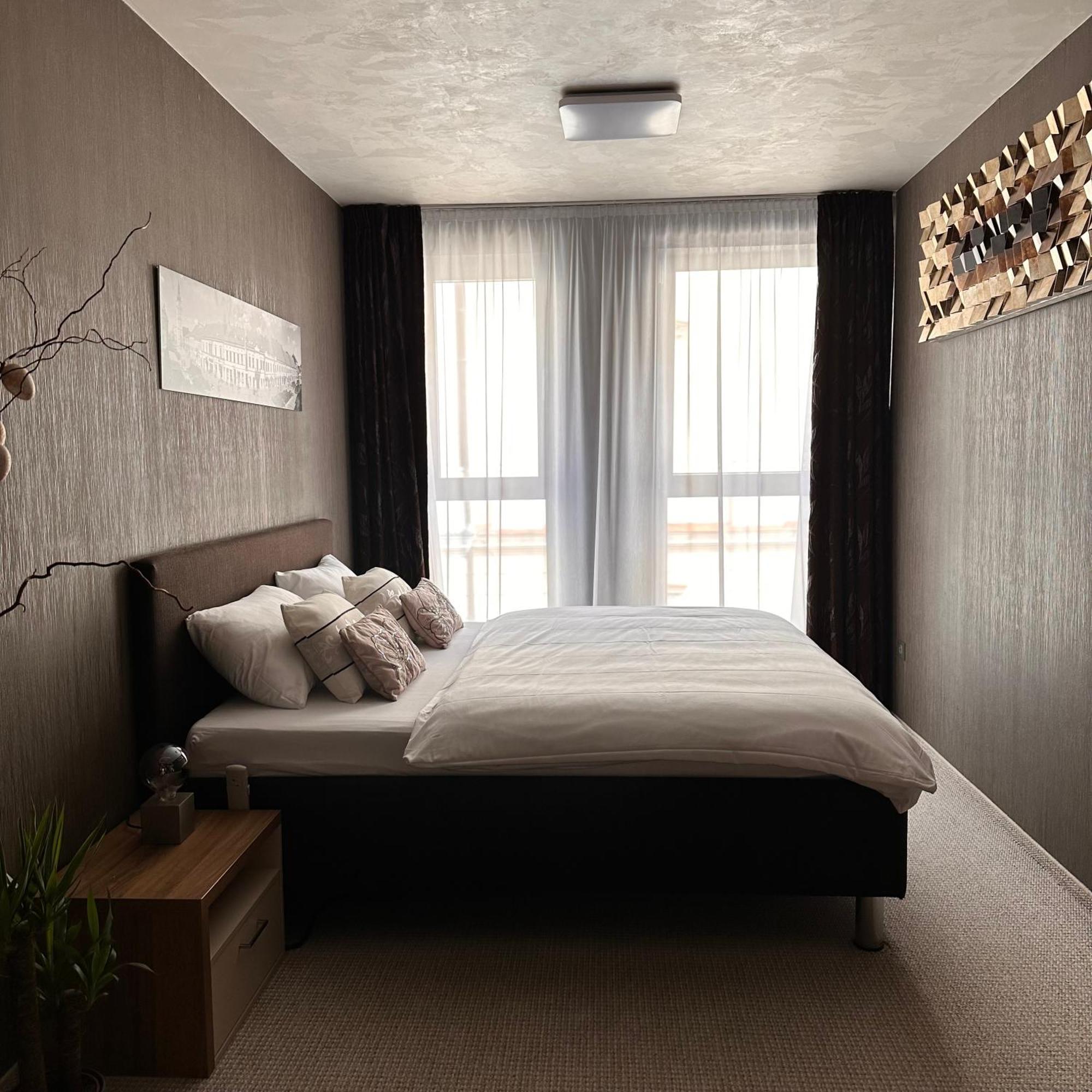 Apartman Leonardo - City Center Trnawa Zewnętrze zdjęcie